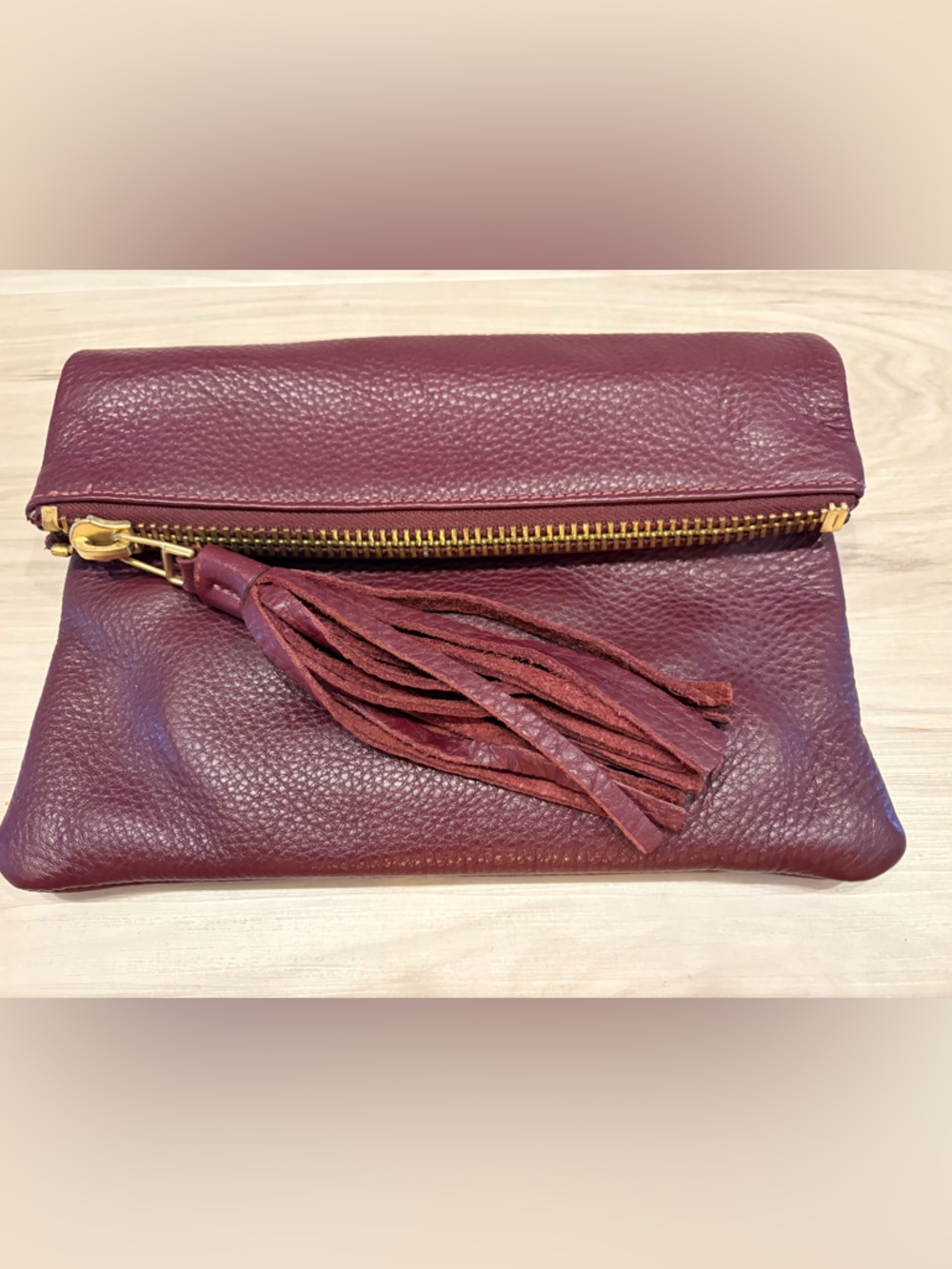 Roots Genuine Leather Fold-Over Top Zip Crossbody Bag Tassel Burgundy - Picture 6 of 15